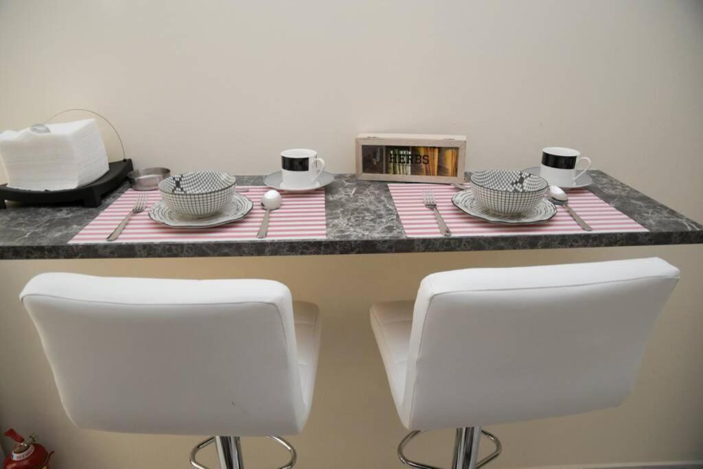 Strata Deluxe Apt. テッサロニキ エクステリア 写真